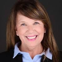 Colleen Baxter's Instagram, Twitter & Facebook