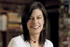 La primera dama de Medellín invita a los colombianos a la Feria de las  Flores