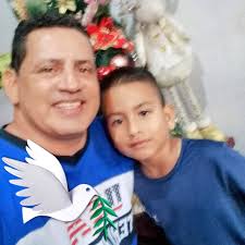 PREPARANDOME PARA ACUDIR A LA INVITACION QUE ME HICIERA TC TELEVISION EN  HOMENAJE AL ARTISTA..... LINDO DETALLE DE LA PRODUCTORA MI AMIGA JOHANNA  DRUET.