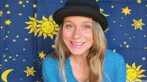 Videokunstprojekt: Zumir Goes East