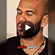 Dani Alves defiende su posición ante Cristiano Ronaldo