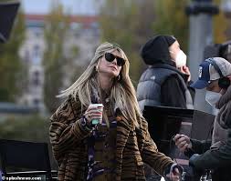 I was on germany's next topmodel 2019! Heidi Klum Looks Radiant As She Films Scenes For Germany S Next Topmodel In Berlin Duk News