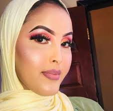 Fim afrilu 2001 kano online / bidiyon rawar iskancin yan mata a watan ramadana. Hausa Novels Only Public Group Facebook