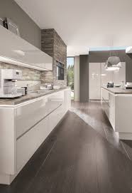 Aprende a cocinar con los cursos de sushi y cocina japonesa de comerjapones.com. Cocina Modelo Casasmodernaschicas Cocinas Modernas Espacios Pequenos Decoracion De Cocina Moderna Decoracion De Cocina