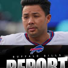 The Lake Effect Diner and The Steer have been listed for $2.49 million by  owner Tucker Curtin, who has operated the establishments for more than 20  years. 🔗 to story in the comments