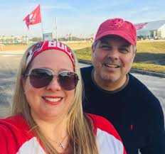 Introducing this week's Agent Spotlight: Casey Riordan! 🎉 Originally from  Long Island New York, Casey has been in the Tampa Bay area for over 30  years! ☀️ As a former leader in