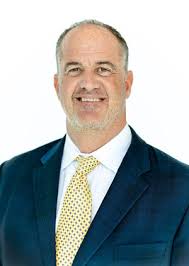 United Real Estate Group Launches Groundbreaking Healthcare and  Wealth-Building Programs