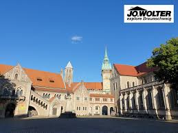 Wolter immobilien gmbh mit telefonnummer, adresse, ansprechpartnern und öffnungszeiten. Jo Wolter Immobilien Gmbh Beitrage Facebook