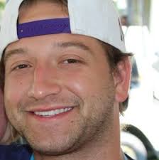 Danielle Nicholas and Tony Scott's Wedding Website