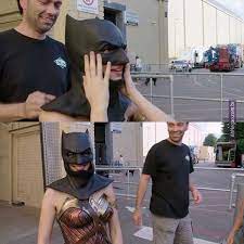 , generador de memes bien ctm, toda sala de aula tem memes, memes de videogames, meme de olhos vermelhos, meme de aliens, meme de ressaca, meme de nojo, meme de chat para facebook Melhor Coisa Do Mundo Batima Com Roupa De Mulher Maravilha Nunca Quis Tanto Comer Ela Meme Subido Por Mr1 Memedroid