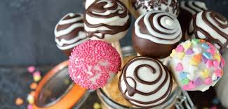 Pop cakes sans cuisson recette facile et rapide. Recettes Minceur Des Cake Pops Light Et Gourmands Le Blog Anaca3 Com