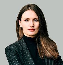 Santana de la Rosa, Alyona