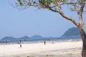 Di areal pantai terdapat beberapa warung yang menjual makanan & minuman, apabila foto tiket masuk sebelumnya, tarif masuk terbaru dapat di lihat pada tabel dibawah. Pantai Bagus Objek Wisata Baru Di Lampung Potlot Adventure