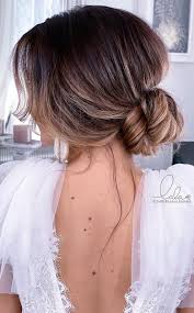 Whether you're in the market for a messy bun for running errands, a stylish french twist for holiday parties, or a boho, braided look for day or night, these updo ideas are fast and doable. Updo Hairstyles For Your Stylish Looks In 2021 Relaxed Textured Updo