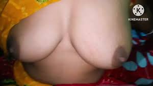 Hot Big Boob Desi Aunty Nude Pussy Fingaring and Big Boob Press Video