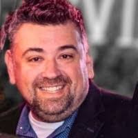 Tracy Comess's Instagram, Twitter & Facebook