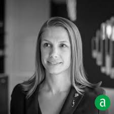 Jennifer Foucher's Instagram, Twitter & Facebook