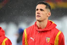 Première titularisation de Florian Sotoca avec Lens cette saison, contre l'OL — L'Équipe