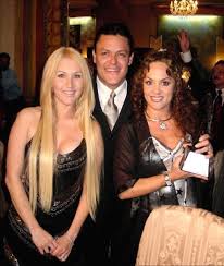 Buy alicia villarreal tickets from the official ticketmaster.com site. Tatiana Pictures With Other Celebrities 2