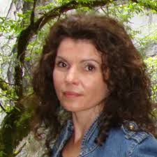 Elizabet JANIĆ HAJNAL