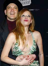 Natasha lyonne nip slip