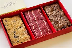 Brownies Diwali Hampers Photographed For Cocojaunt Travel Themed Cafe And Bakery Located In 4 Locations In Chennai Brow Food Food Photography Themed Cafes