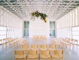 How To Add Color To A Blank Canvas Wedding Venue With Confidence Wedding Venues Venues Wedding Ceremony Decorations