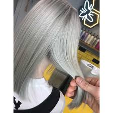 Highlighting, where lighter colours of hair dye are used to create streaks, and lowlighting, where hair is streaked with a darker shade, are now the two most popular forms of hair dying. Crazy Color Crazy Color Hair Dye Remover Back To Base Multicolours At
