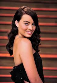 Here, a look back at margot's most memorable red carpet hair and makeup moments. Margot Robbie With Black Hair Pics