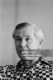 18,509 Johnny Carson Photos & High Res Pictures