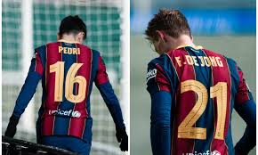 Ronald koeman was a fantastic player, he had a great vision and, above all, he was one of the best free kick new manager ronald koeman becomes the latest challenger in the #90secondschallenge! Analyzing The Midfield Of Barcelona With Ronald Koeman S 4 3 3 Soccer Sports Jioforme