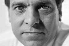 Sweett seeks staff support against Ives coup