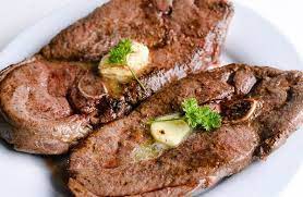 طريقة عمل لحم الغزال بالفرن طريقة Recipe Deer Steak Recipes Deer Meat Recipes Venison Steak Recipes