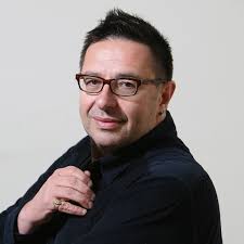 When art turns its guns