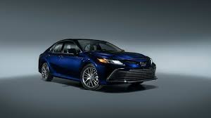 It offers an enjoyable ride, plenty of active safety features, and some of the best. 2021 Toyota Camry Buyer S Guide Reviews Specs Comparisons