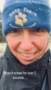 YOURS CHEERFULLY IS ONLY 99P ON KINDLE!! (Link in my bio). The sequel to  Dear Mrs Bird is currently at bargain price for your reading pleasure.  Handily happening in the run up