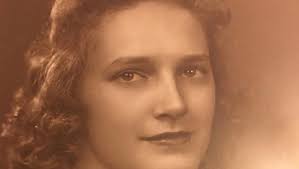 Journalist, teacher Anita Brewer Howard dies