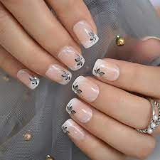 Aqui Vamos Ahora Comebackshop Oferta 20 De Descuento Black Friday End Of Year Sale Limited S French Manicure Nails Natural Fake Nails Nail Tips