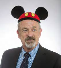 STEVE FRYER '78 APPLIES TECH EDUCATION TO SUCCESS WITH WALT DISNEY COMPANY  ARKANSAS TECH UNIVERSITY ALUMNI MAGAZINE |VOLUME 52