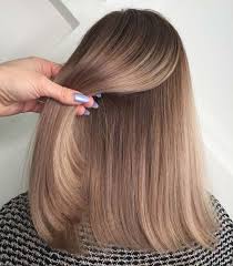 2019 2020 trends haarfarbe haarfarben dunkelblonde haare dunkle haare