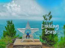 Permakaman imogiri, pasarean imogiri atau pajimatan giriloyo imogiri merupakan kompleks permakaman yang berlokasi di imogiri, bantul, diy. 22 Tempat Wisata Imogiri Bantul Mangunan Terbaru 2017 Rute Lokasi