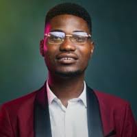 Paul Ade's Instagram, Twitter & Facebook