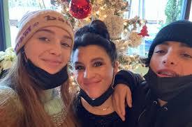 Fundraiser for Courtney Haring by Kelsey Williams : Help Courtney and kid  after devastating LO fire