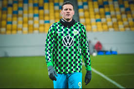 He directs the work of the office of research. X1ylt8ekdpbw7m