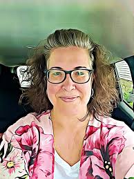 I want to introduce to you my friend Silvia. She is beautiful inside & out.  She is funny & outgoing. She is also a renowned psychic medium. I have the  honor of