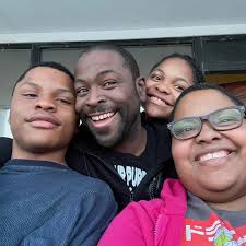 Someone getting ready to take their senior pictures