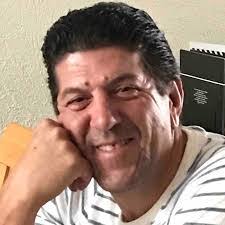 Carlos Palomar's Instagram, Twitter & Facebook