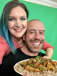 Paul Kerton's Instagram, Twitter & Facebook