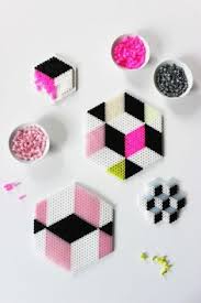 Perle a repasser hama perle a repasser modeles perles à repasser perle à écraser perle hama modele loisir creatif enfant idées pour l'école idée de jeux tissage de perles. 100 Meilleures Idees Sur Perle Hama Modele Perle Hama Modele Perles Hama Perle