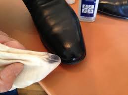 Hanger Project — #ShoeShineSunday with Marc Moura and his Insanely...